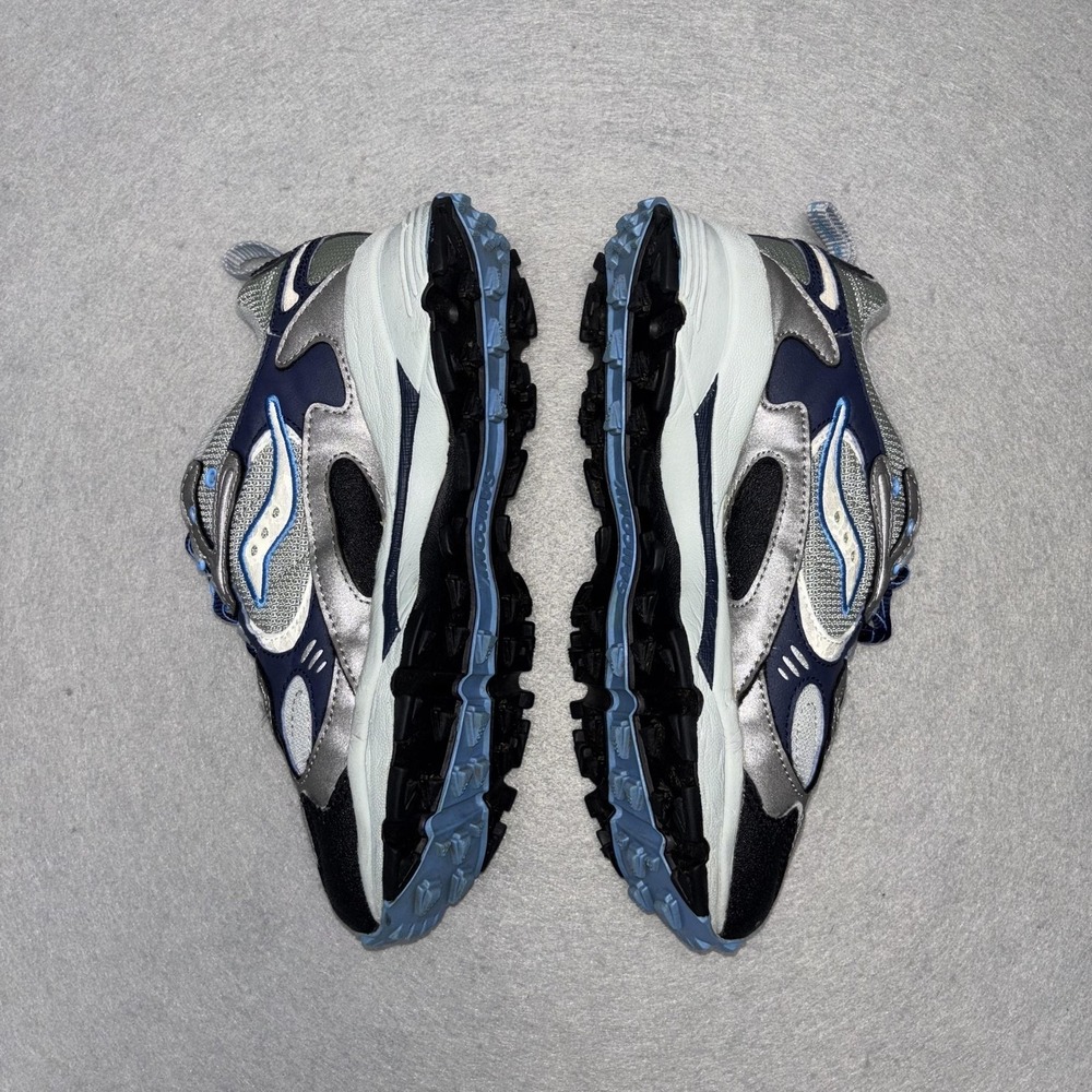 Saucony Grid Trail Running Shoes Silver Navy Blue Womens 7 Style 1261-4 Sneaker - Picture 2 of 9